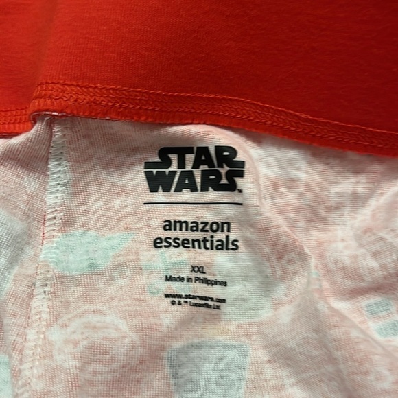 NWT XXL 2 piece woman’s pajama set  Star Wars Christmas - Picture 8 of 9